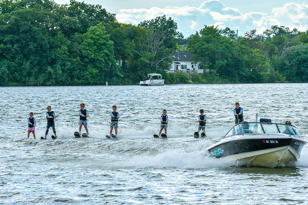 burlington aquaducks