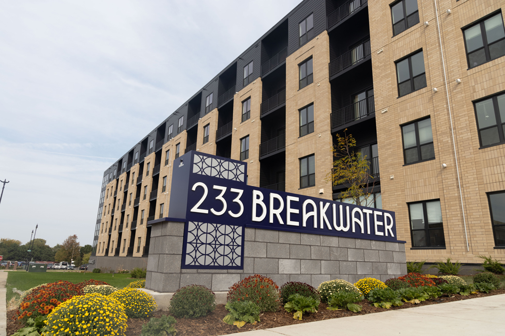 Breakwater 233 Downtown Racine