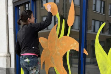 Kelly Witte painting Downtown Racine Makers Gallery